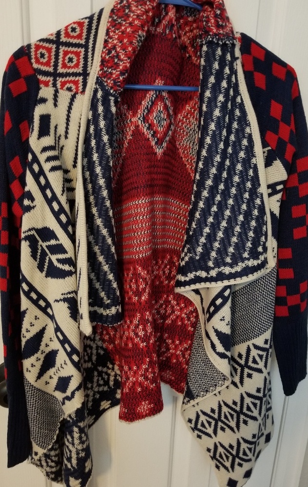 Cute boutique sweater